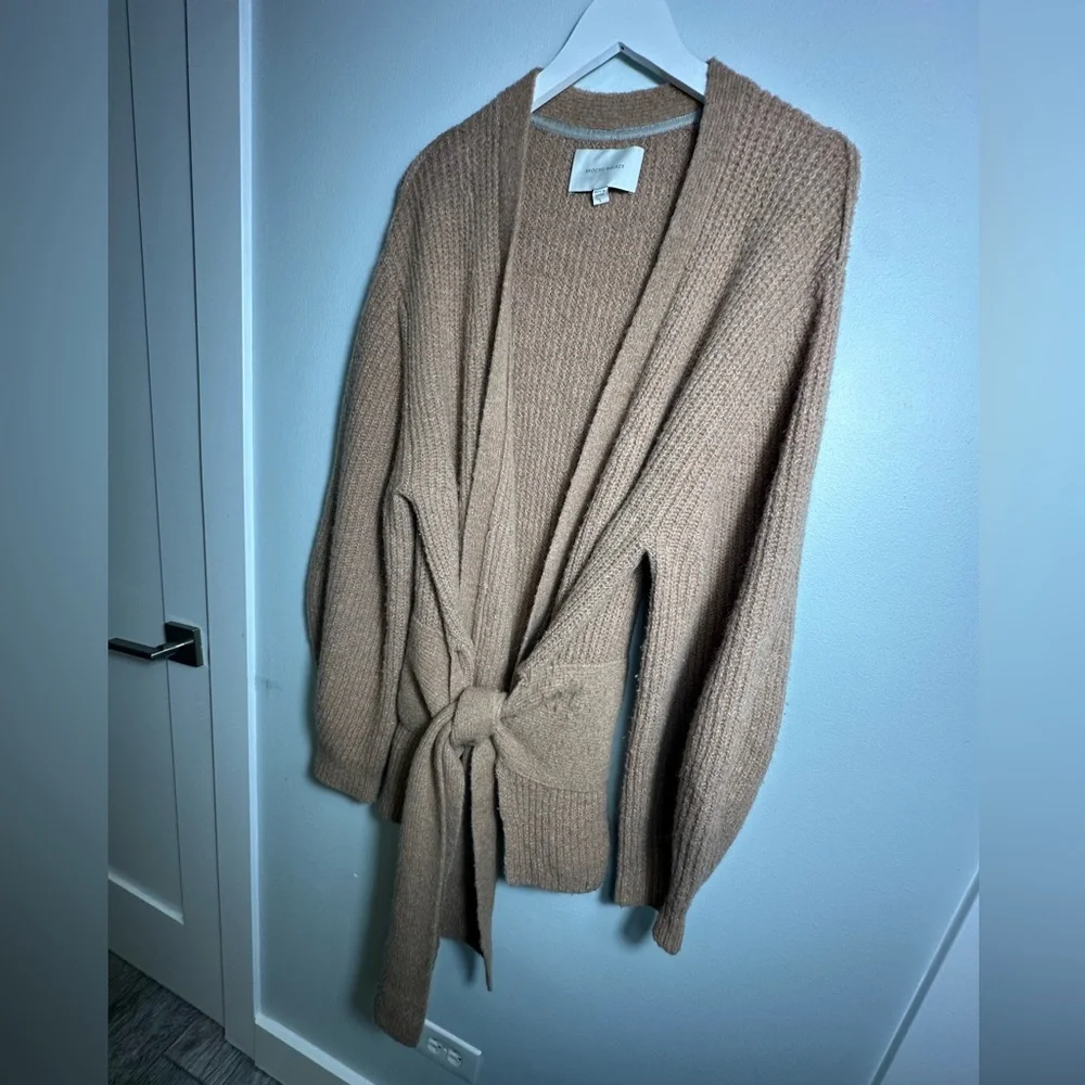 Brochu Walker Wool Baby Alpaca Camel Tie Hansen Wrap Cardigan Size Large - Picture 11 of 17